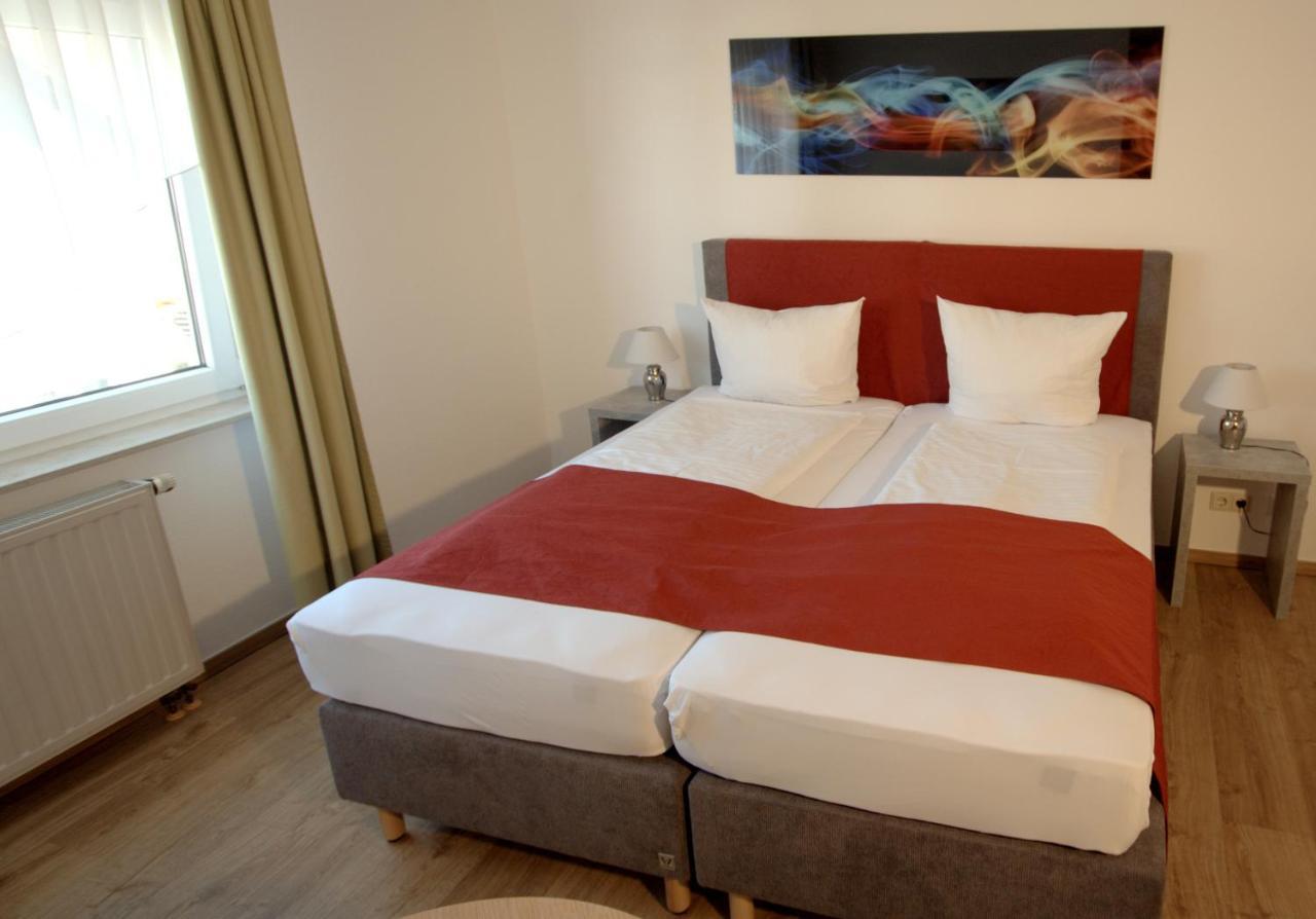 Hotel Leo Muehlhausen Esterno foto