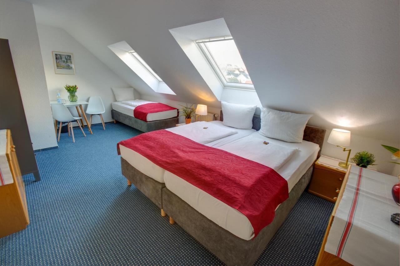 Hotel Leo Muehlhausen Esterno foto