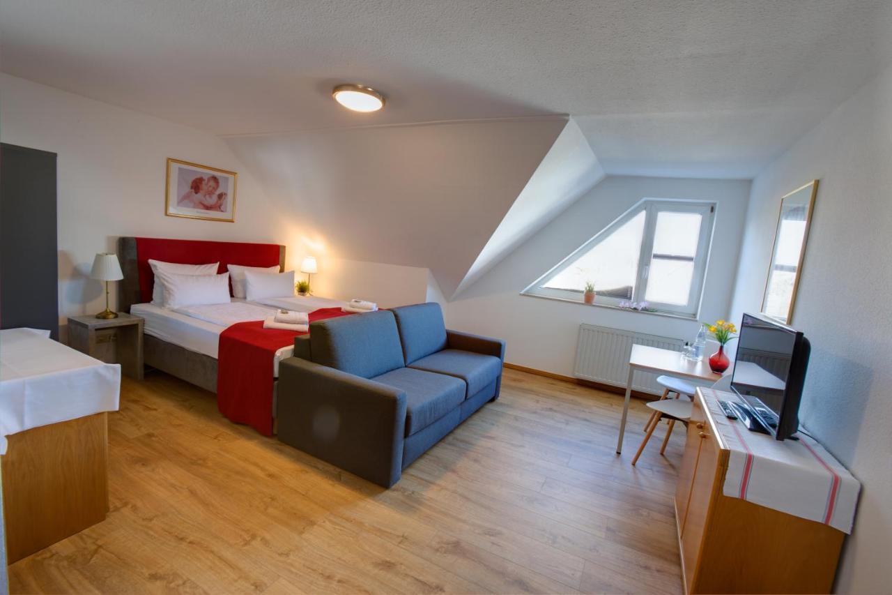 Hotel Leo Muehlhausen Esterno foto
