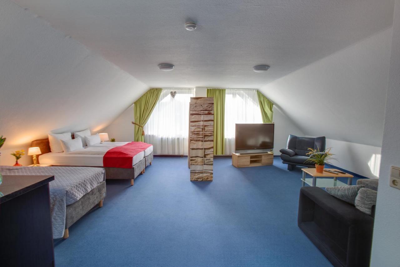 Hotel Leo Muehlhausen Esterno foto